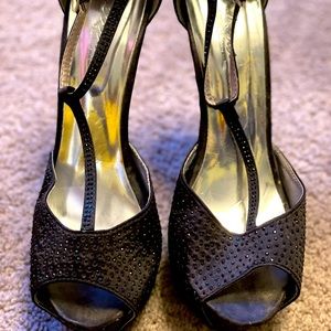 Black tstrap peep toe rhinestone heels